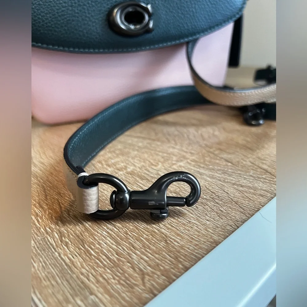 Coach Cassie 19 in colorblock - Picture 9 of 11